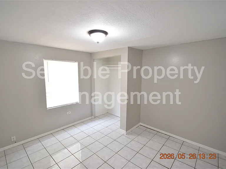 4011 W Marietta St — Photo 13