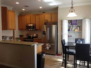 4th image of 1847 Atlantic Dr