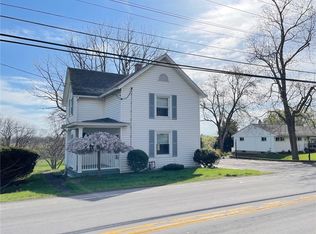 165 White Springs Rd, Geneva, NY 14456
