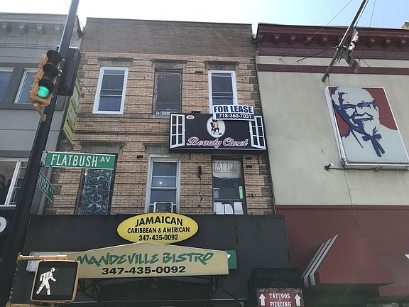 2nd image of 944 Flatbush Ave