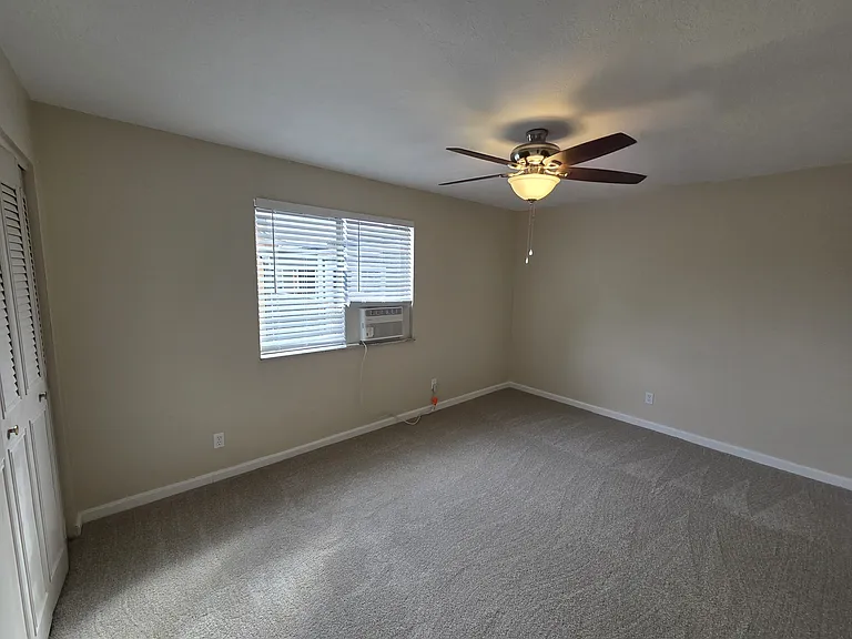 1158 3rd St #11 — Photo 6