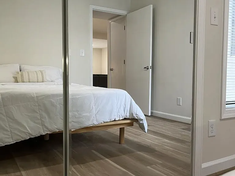 1506 Benjamin Pkwy — Photo 18