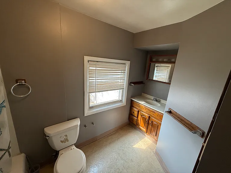 2607 Chichester Ave — Photo 14