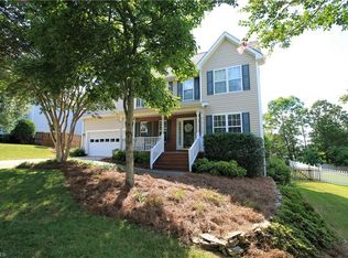 4005 Berkshire Ct, High Point, NC 27265