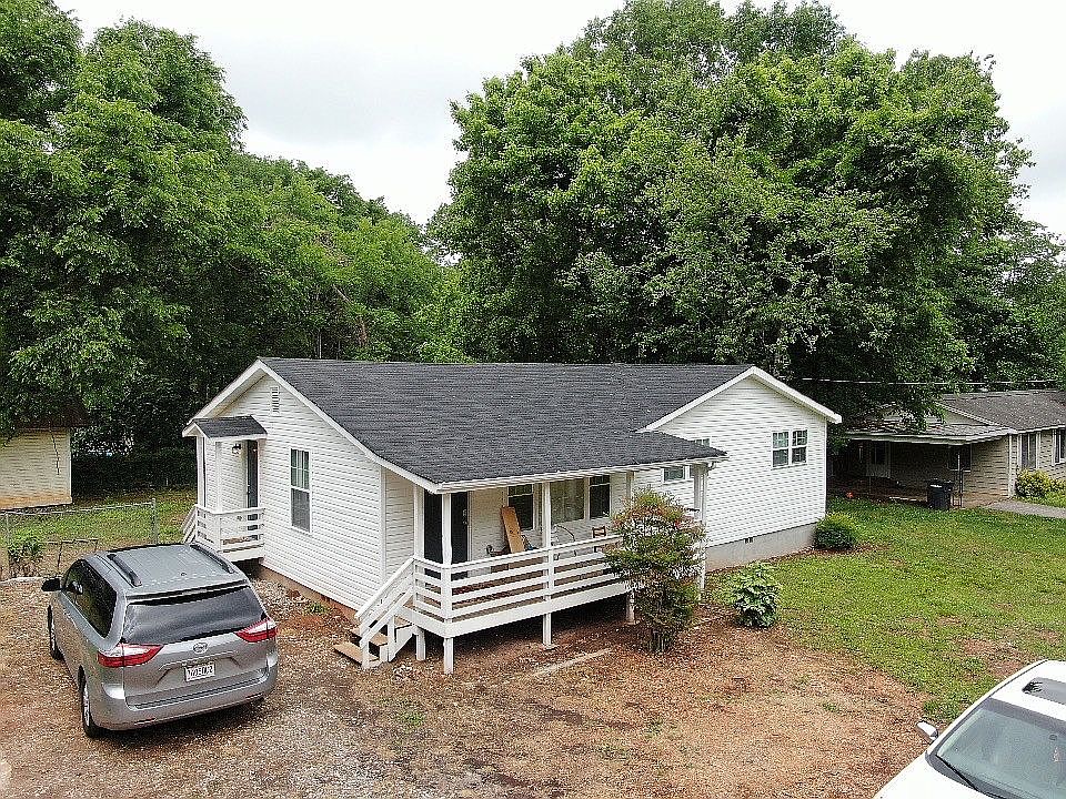 2nd image of 13695 Highway 73