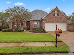128 Eastside Dr, Brandon, MS 39047