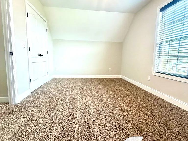 220 Asheford Way — Photo 17