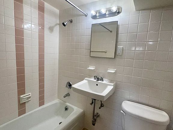 3rd image of 176 N Beacon St #1A