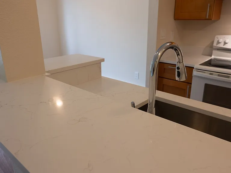 Willow Creek Apartments — Photo 47
