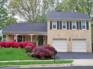 7114 Carnation Ct, Springfield, VA 22152