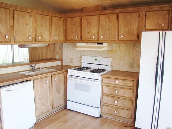 3rd image of 322 Ricardo Avenue UNIT 322 R