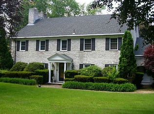 139 Winsor Ave, Johnston, RI 02919