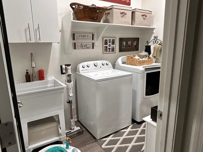 1703 W Aztec Dr — Photo 6