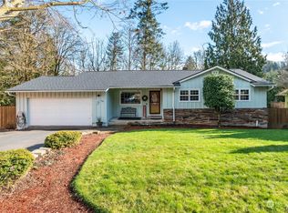 147 E Canyon View Dr, Longview, WA 98632