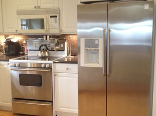 12 Putnam Pl, Winthrop, MA 02152