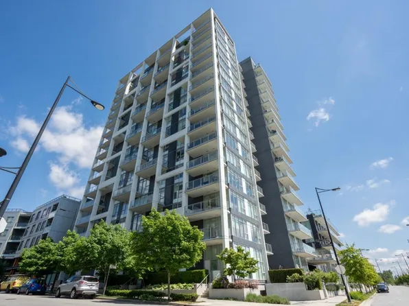 8570 Rivergrass Dr #1106, Vancouver, BC V5S 0H4