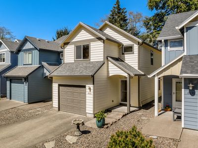 8620 Hollyhock St, Rockaway Beach, OR, 97136