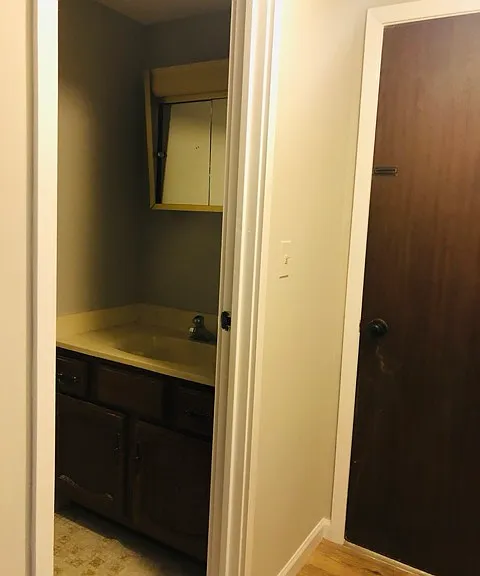 19 Parkside Ct #1 — Photo 6