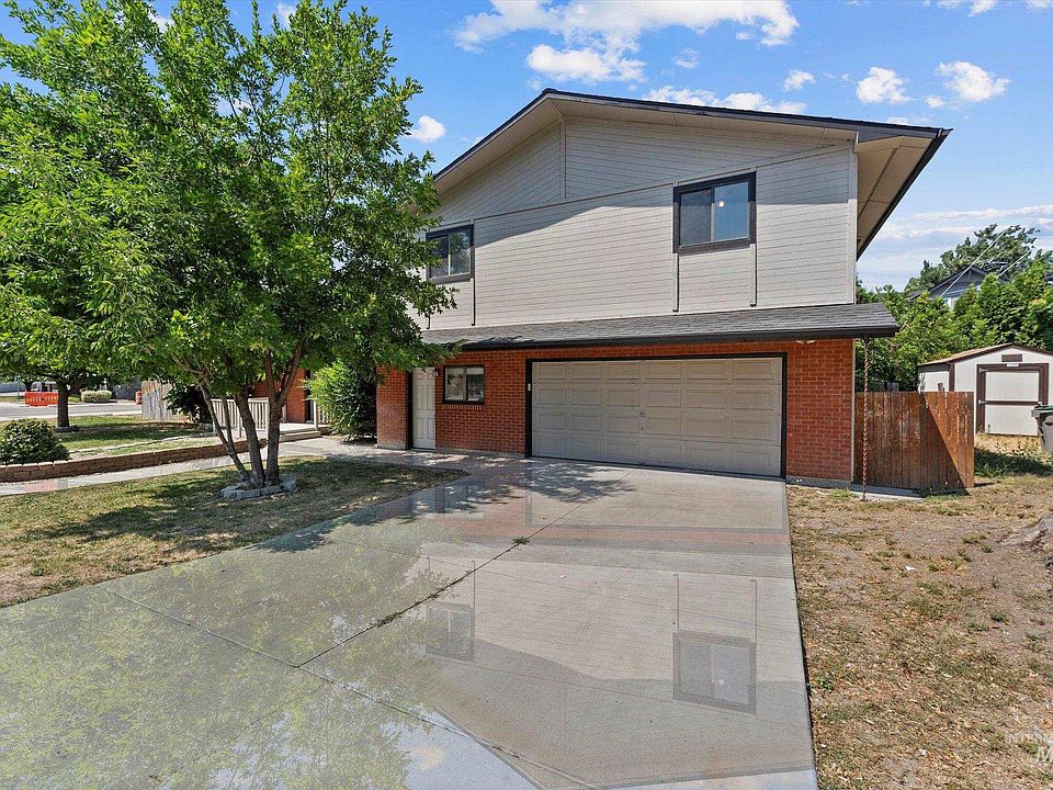 1st image of 6322 W Lucky Ln
