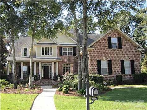 Welcome to 5033 Avocet Lane in beautiful Macky Bluffs!