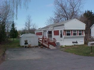 9 Winchester Ave, Corinna, ME 04928