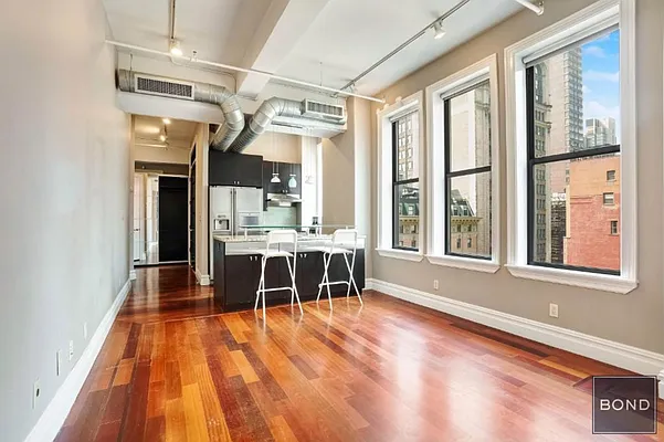 Rented by Bond New York | media 17
