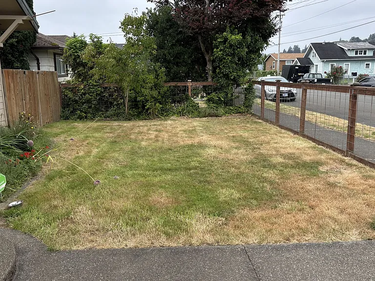 2824 Aberdeen Ave — Photo 2