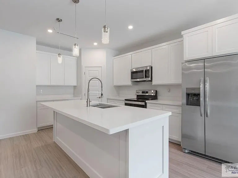 165 W Ruben M Torres Blvd — Photo 10