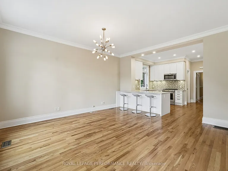 284 Crichton St — Photo 14