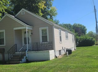 1504 16th Ave, Sterling, IL 61081