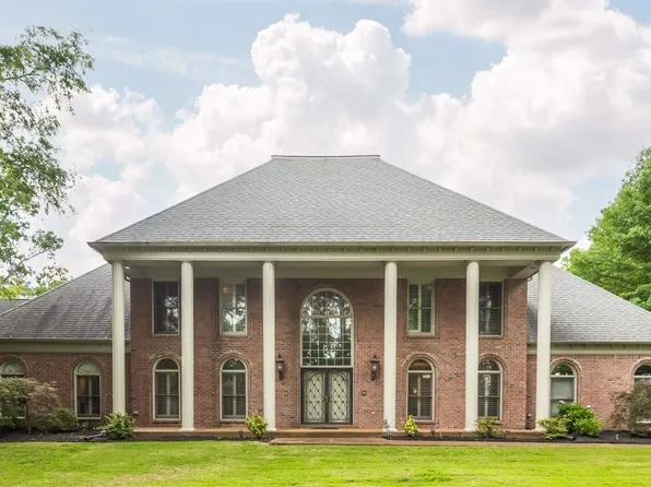 415 S Yates Rd, Memphis, TN 38120