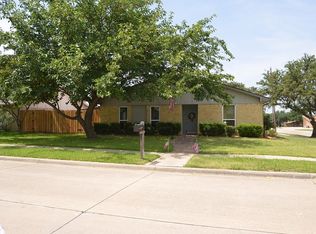 2000 Ash Hill Rd, Carrollton, TX 75007