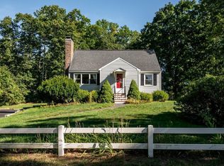 289 North River Road, Lee, NH 03861