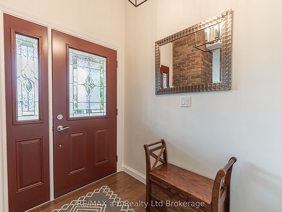 5th image of 34 Glenridge Rd