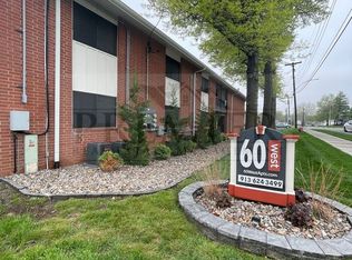 6043 Barton St, Shawnee, KS 66203