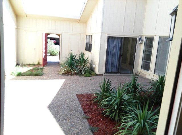 1st image of 2229 Independence Dr