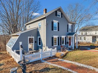 171 Eastern Dr, Middletown, CT 06457