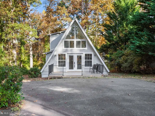 101 Nugget Dr, Locust Grove, VA 22508