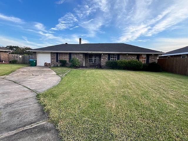 1st image of 837 Dolphin Ct