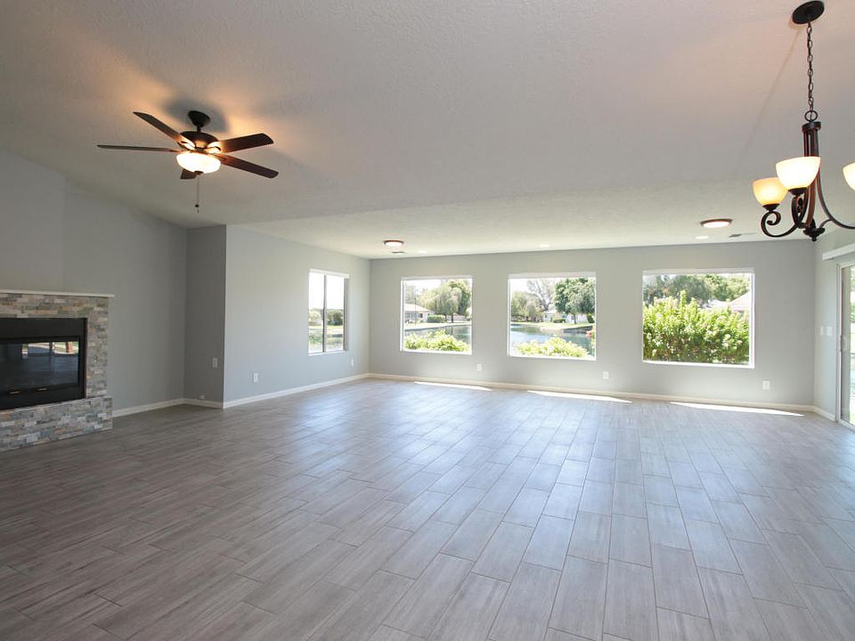 1st image of 536 Leisure World