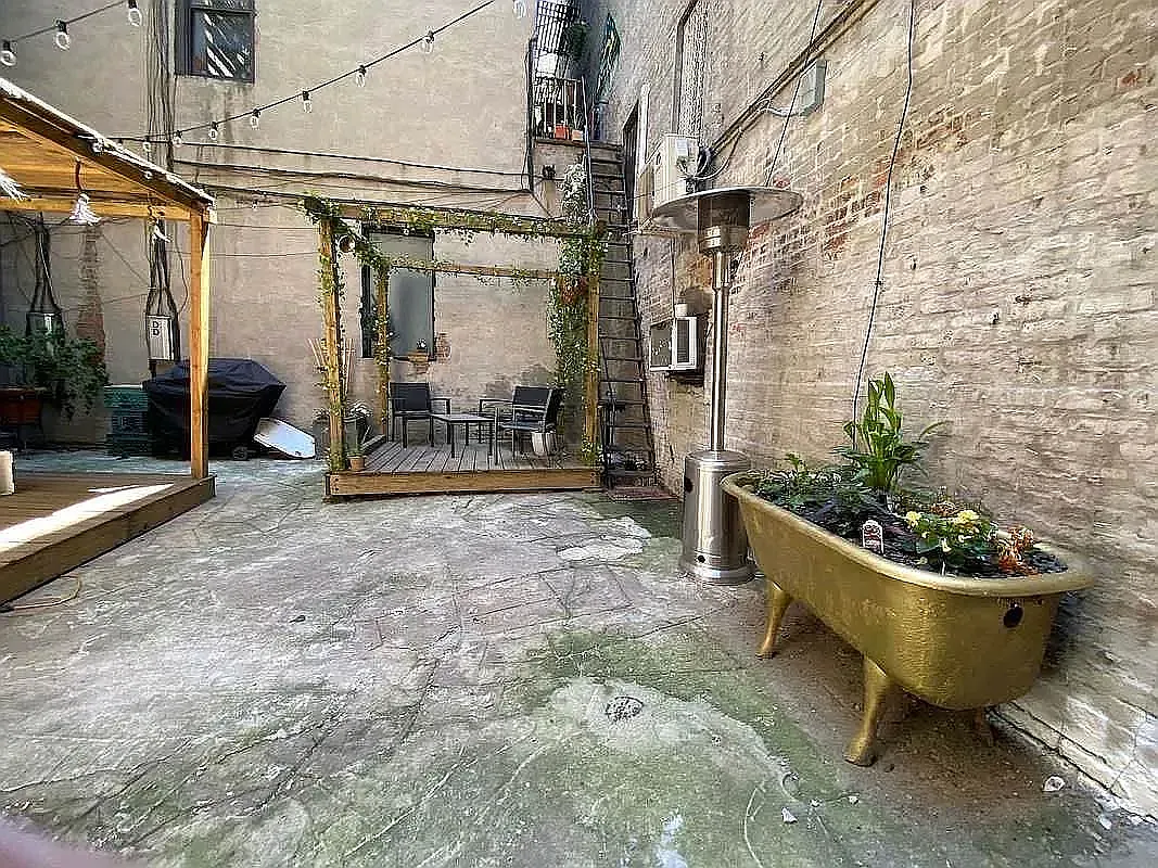 161 Rivington Street — Photo 1