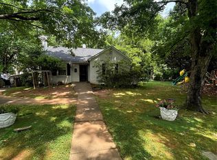 546 W Cama St, Charlotte, NC 28217