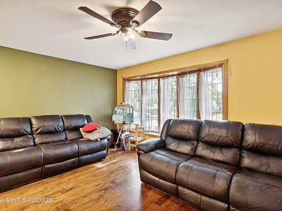 4th image of 3405 N Pioneer Ave