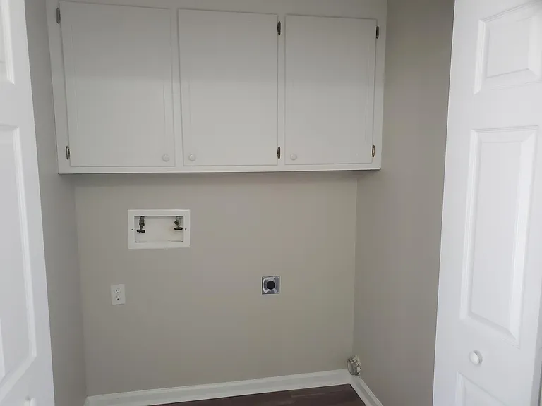 2315 Vineyard Dr #B4 — Photo 8