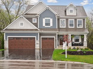1939 Green Ash Dr, Carver, MN 55315