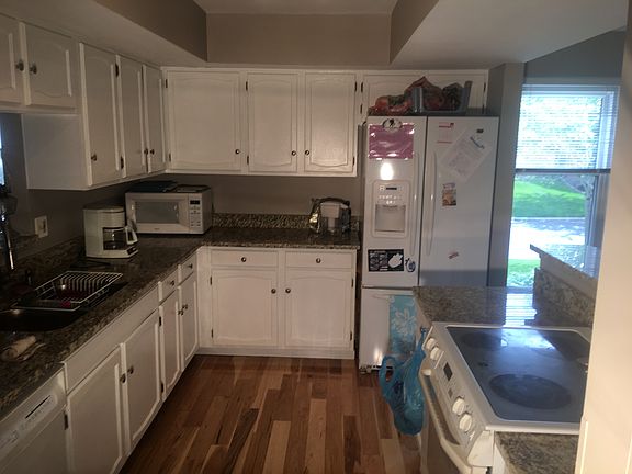 Kitchen Granite Counter Tops