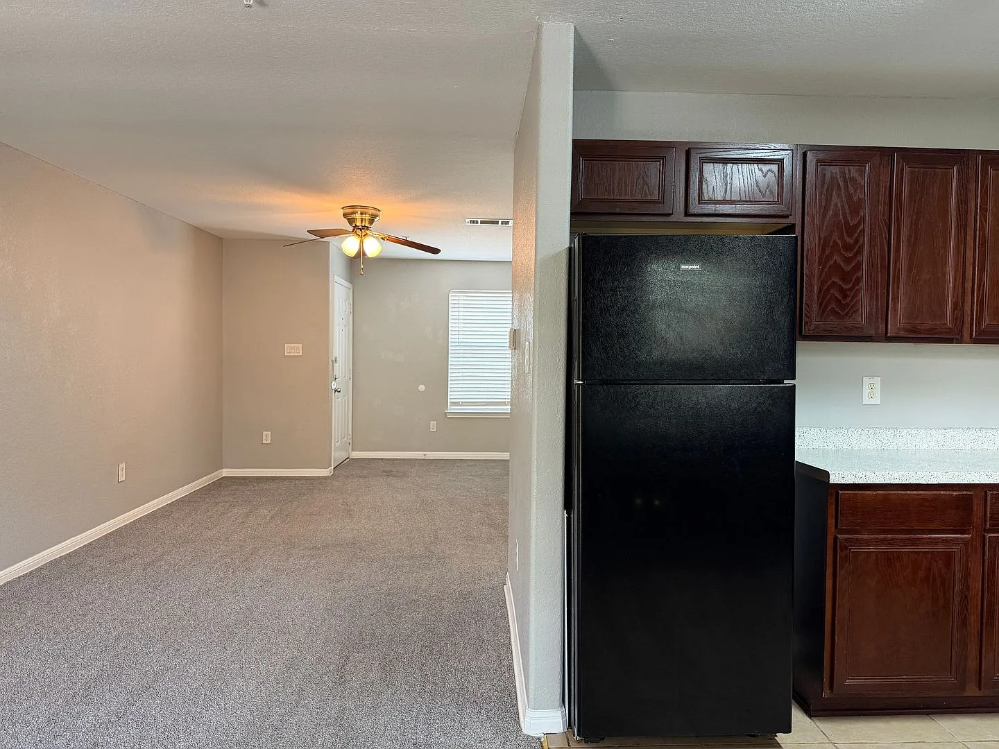 The Village At Judson | Large Modern 3x2 Near Live Oak — Photo 2