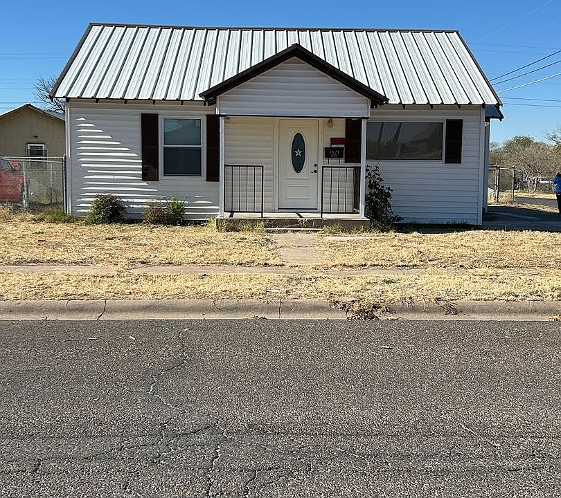1st image of 1821 N Adams Ave