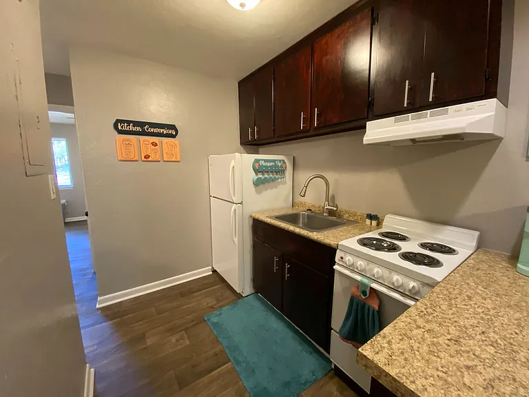 1215 Lee Ave — Photo 13