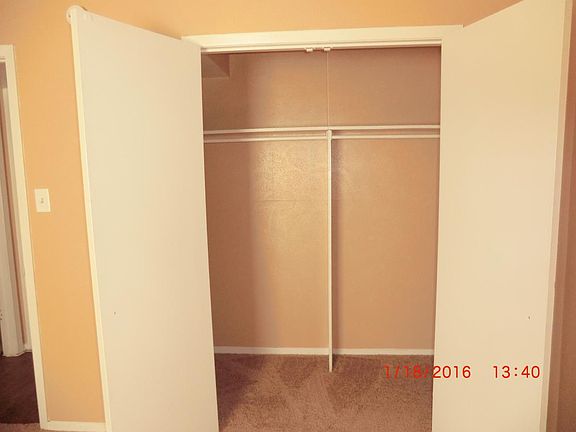 5th image of 801 N Center St APT 214